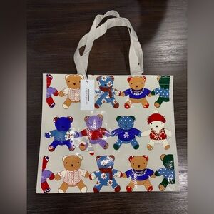NWT Vera Bradley Reusable Gift Bags in Toasty Teddies Pumice Stone!